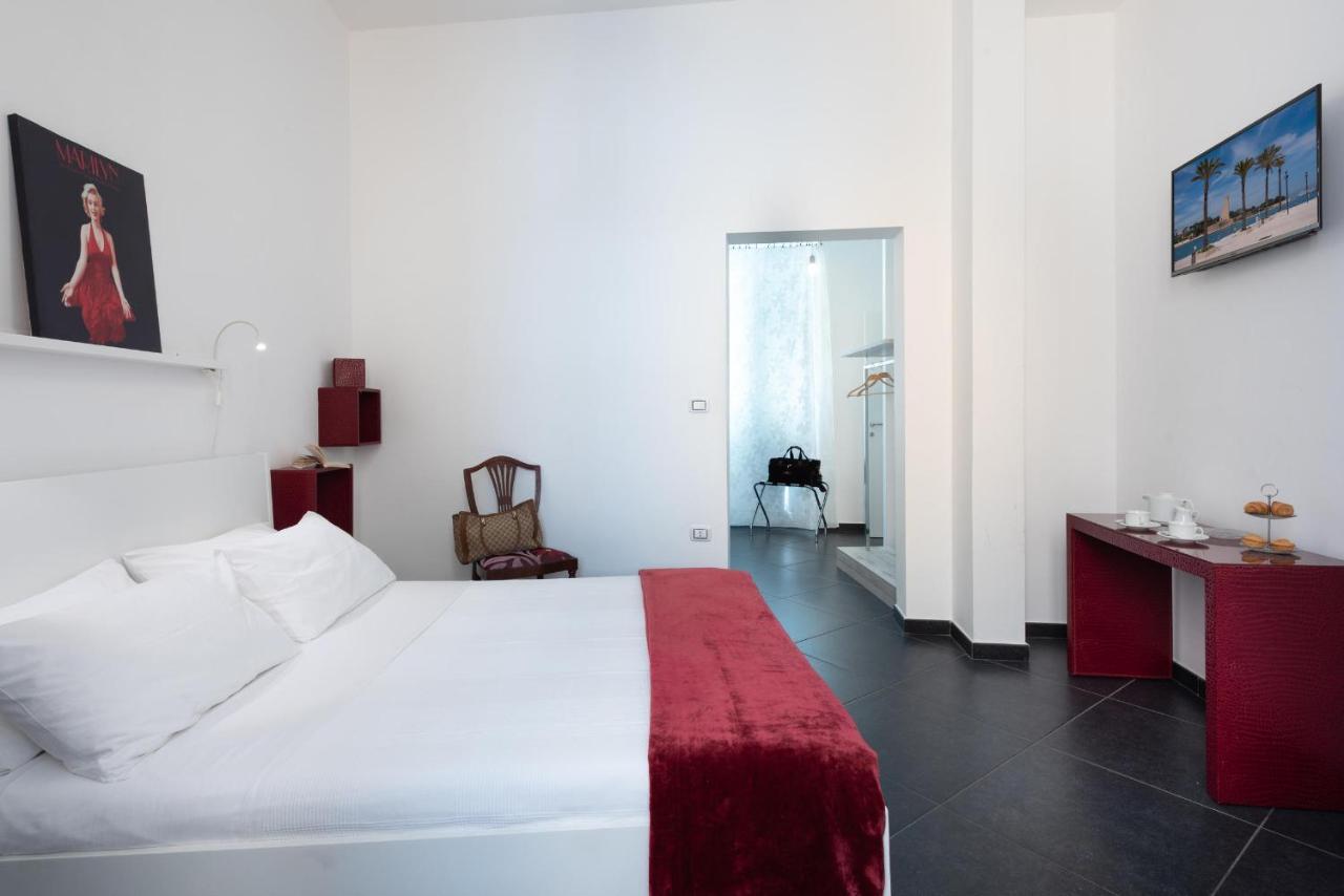 Maria Vittoria Charming Rooms And Apartments Brindisi Kültér fotó
