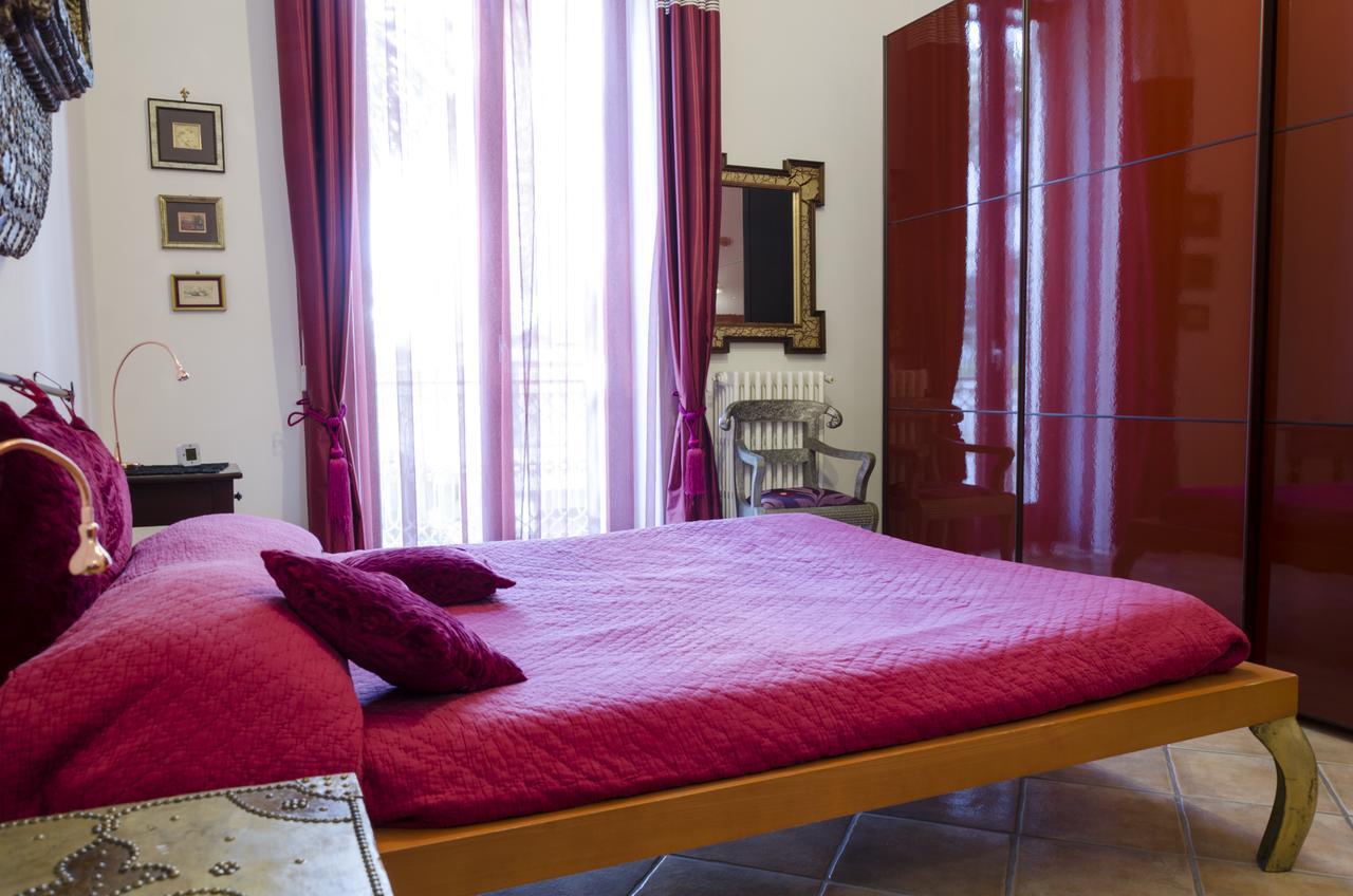 Maria Vittoria Charming Rooms And Apartments Brindisi Kültér fotó